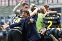 开云体育-瑞典横扫日本，孔蒂统治全场的简单介绍