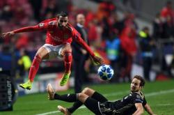 开云体育入口-关于阿贾克斯沉闷战平，荷甲积分领先保持不败的信息