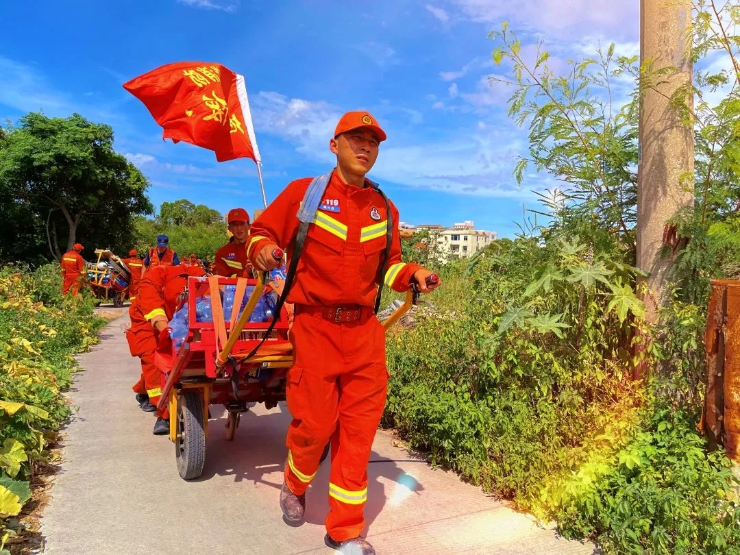 队伍士气高昂,取得激动人心胜利 队伍士气高昂,取得激动人心胜利