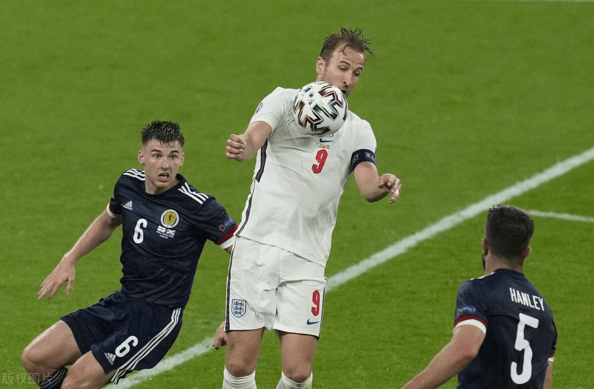 英格兰队轻取日本队，许昕状态火热的简单介绍