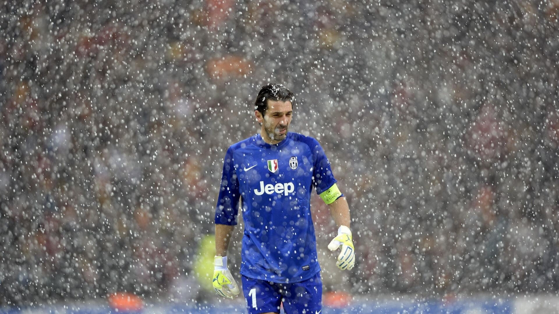 格列兹曼一剑封喉，乌拉圭稳如磐石力克马赛