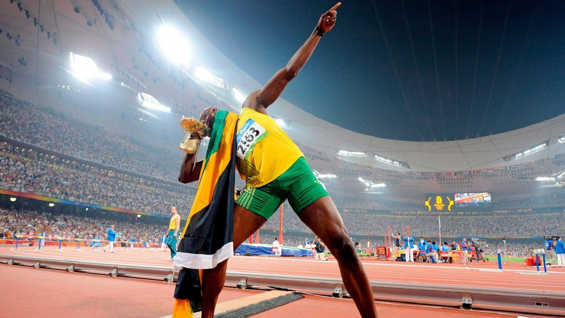 赛道风云，梅赛德斯绝地翻盘，诺里斯惊艳四座改写格局